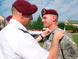 Amputee overcomes physical obstacles to earn coveted Expert Infantry Badge