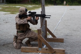 Weapons Training Battalion, 2nd Recon shoots new weapon