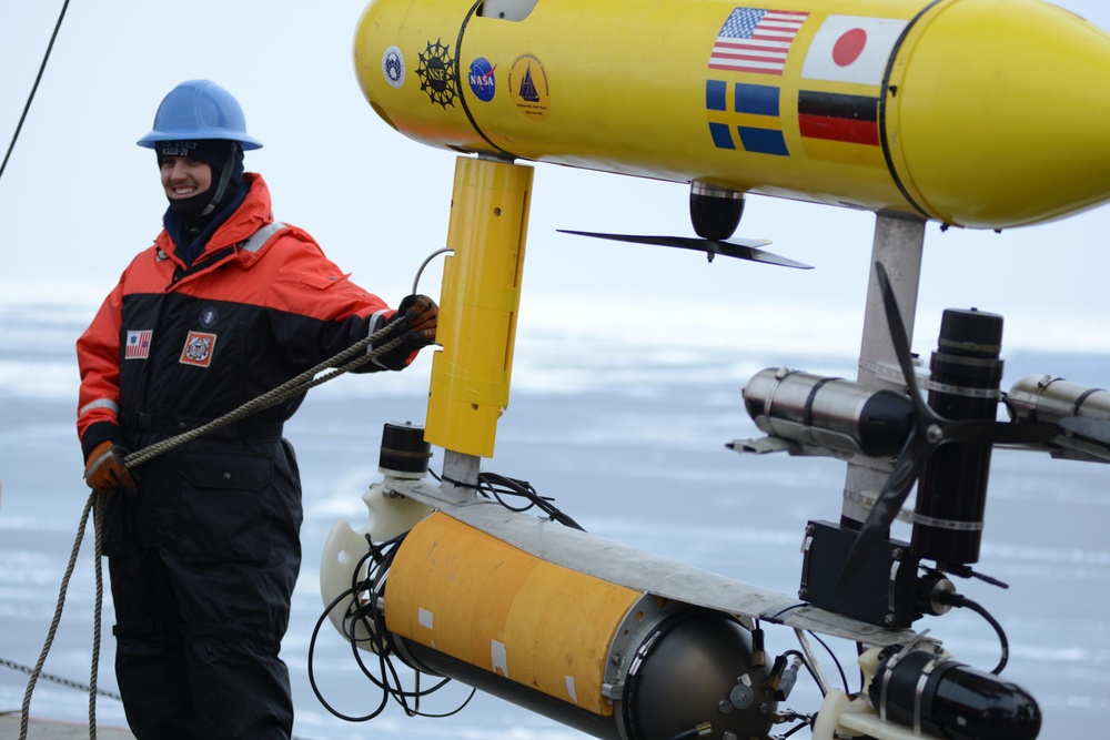 Coast Guard, scientists conduct oil spill recovery exercise in Arctic