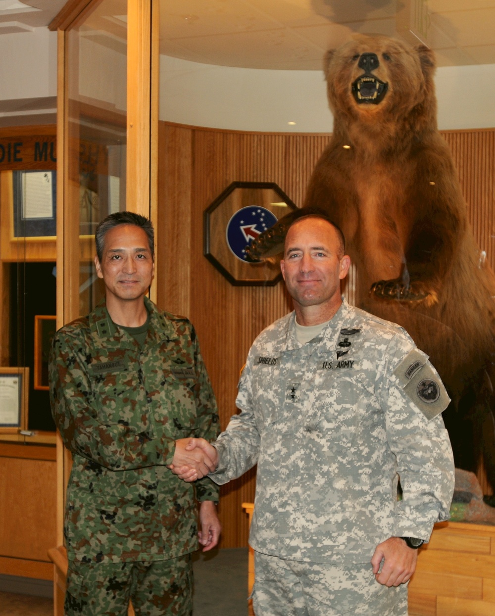 Japanese general visits Fort Wainwright, Alaska