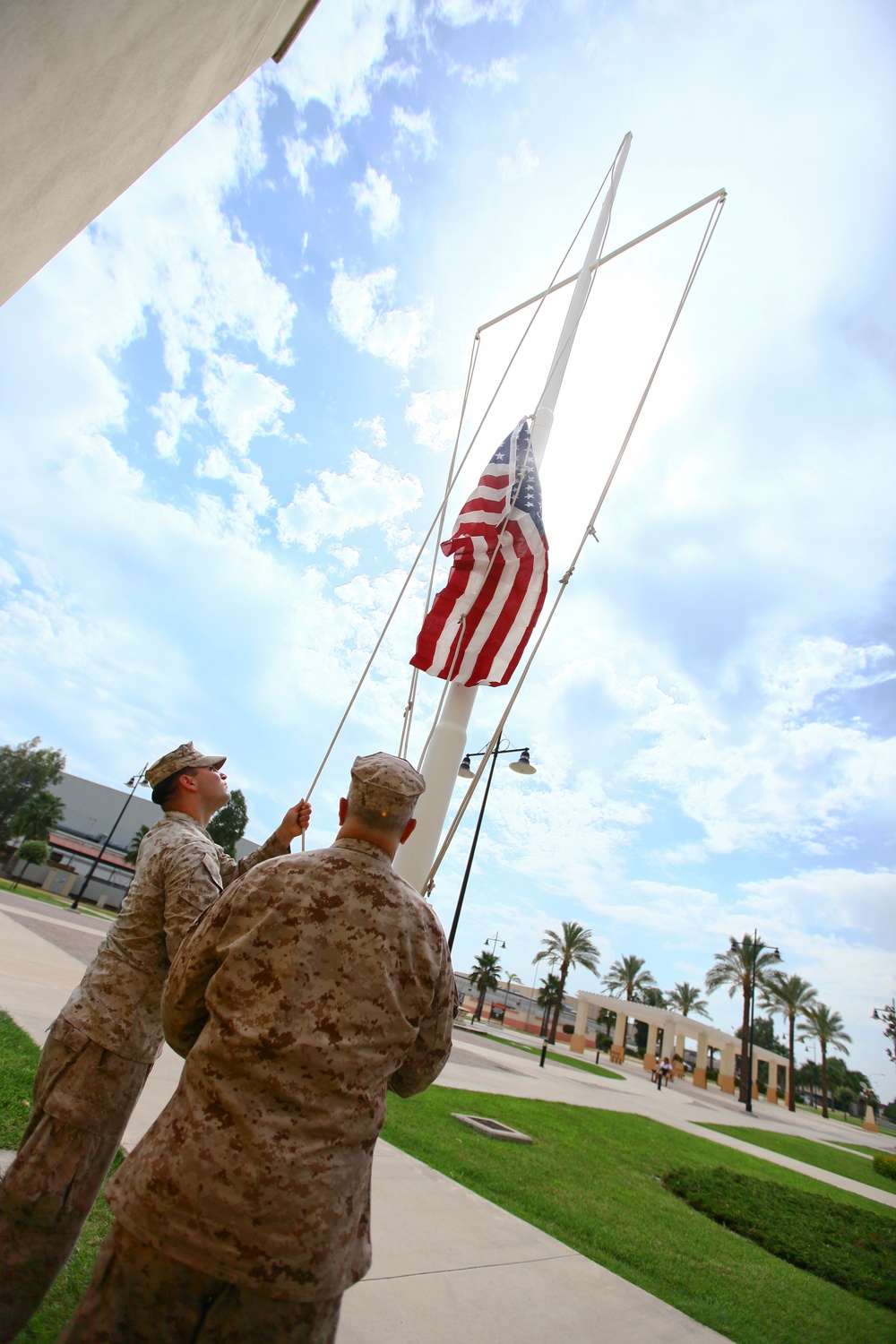 Special-Purpose Marine Air-Ground Task Africa 13 honors September 11 with flag-raising ceremony
