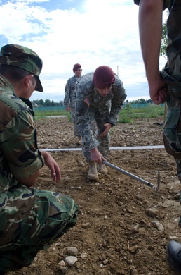 US, Bulgarian armies partner for engineer, military intelligence training excellence