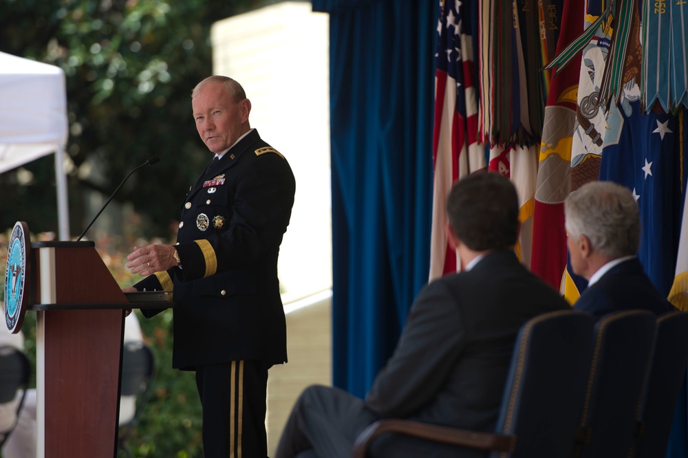 DVIDS - News - DOD Leaders: Pentagon Personnel Transcend 9/11 Tragedy