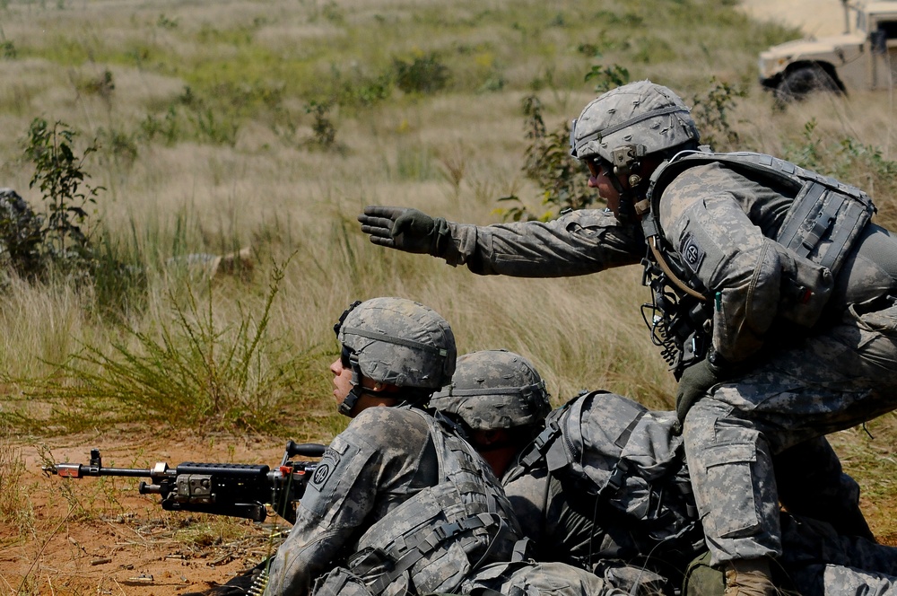 White Falcon paratroopers sharpen combat skills at ITC