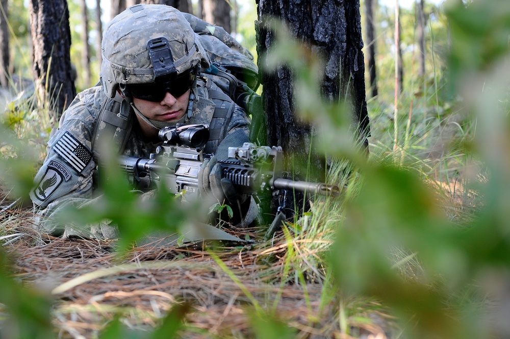 White Falcon paratroopers sharpen combat skills at ITC