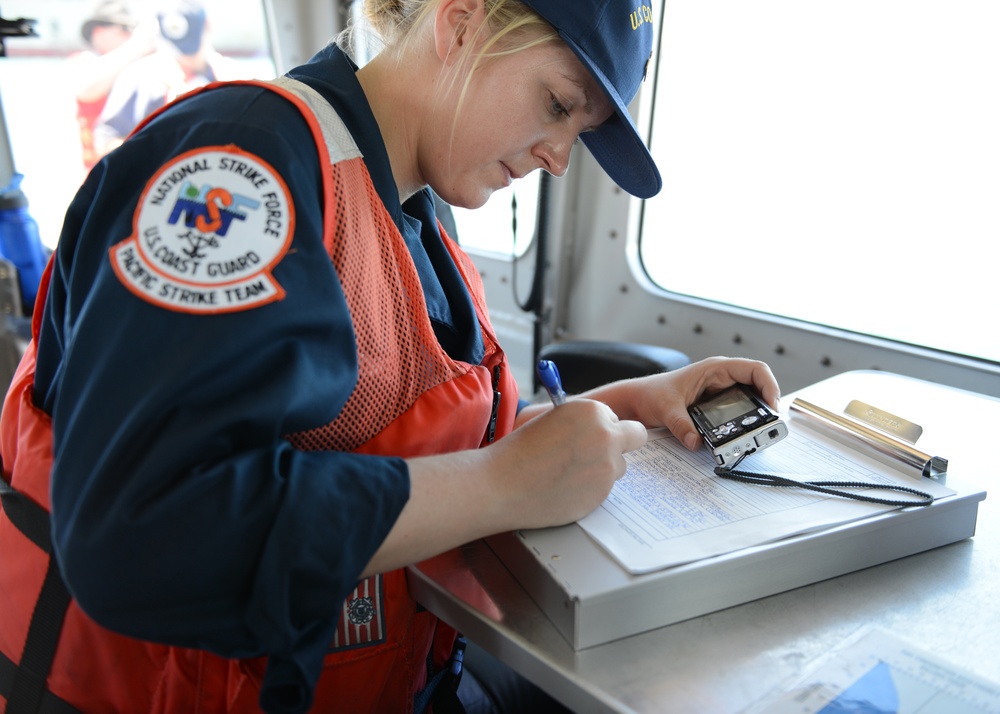 Coast Guard, federal, state respond to Honolulu Harbor molasses spill