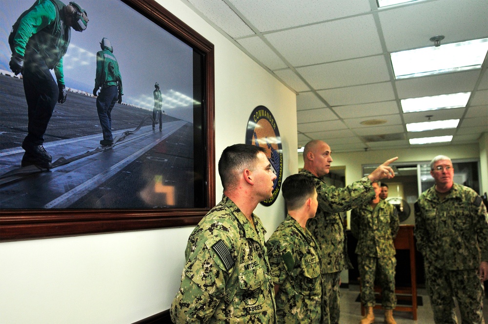 Vice Adm. Miller with sailors from NAVCENT's logistics and infrastructure department