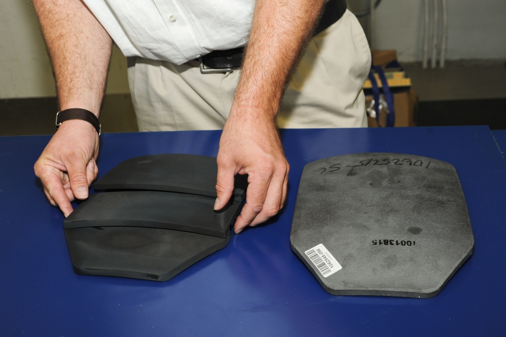 Army's manufacturing improvements yield lighter body armor