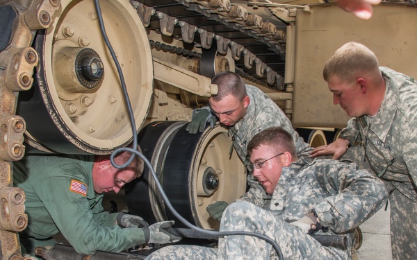 The 1-64th’s Cyclones prepare for the upcoming storm