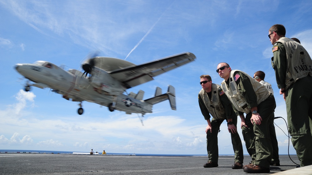 E-2C Hawkeye