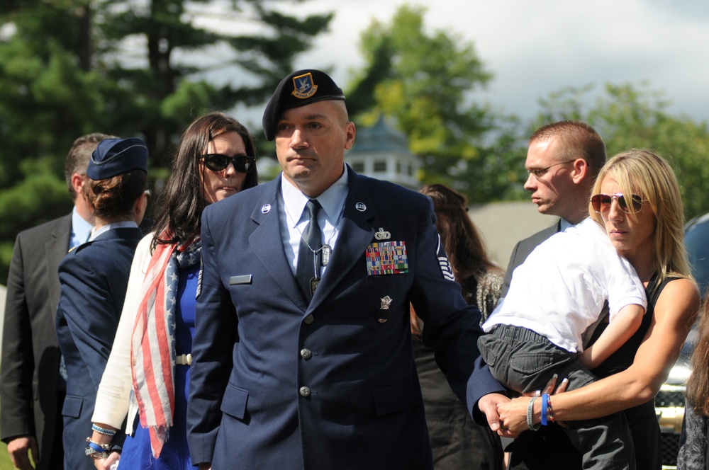 New York Air National Guard NCO honored