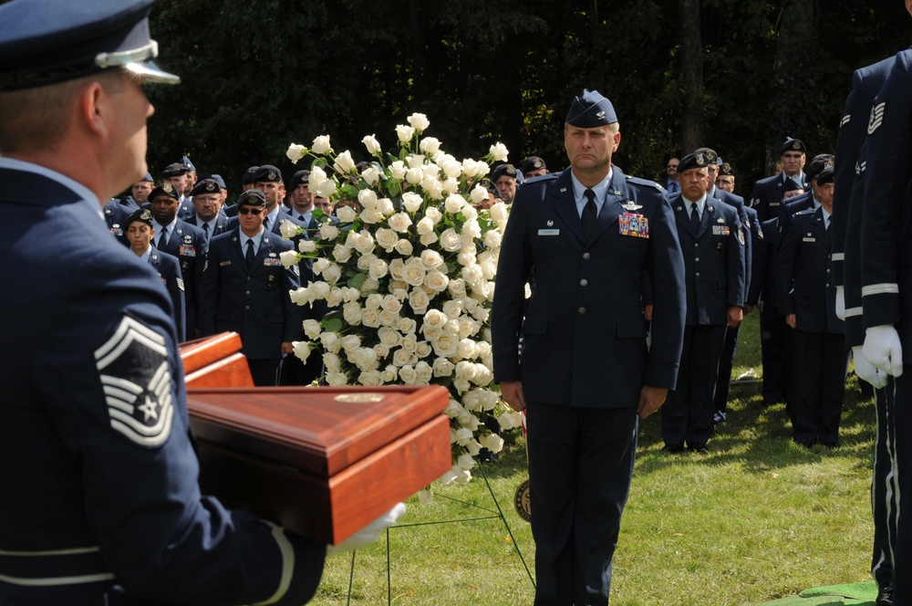 New York Air National Guard NCO honored