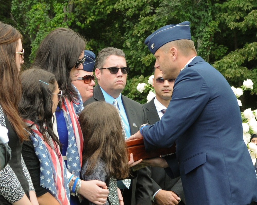 New York Air National Guard NCO honored