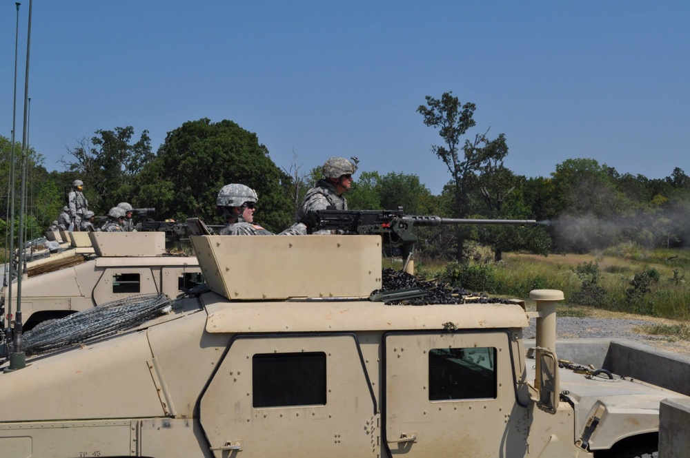 Army MPs conduct heavy machine gunnery