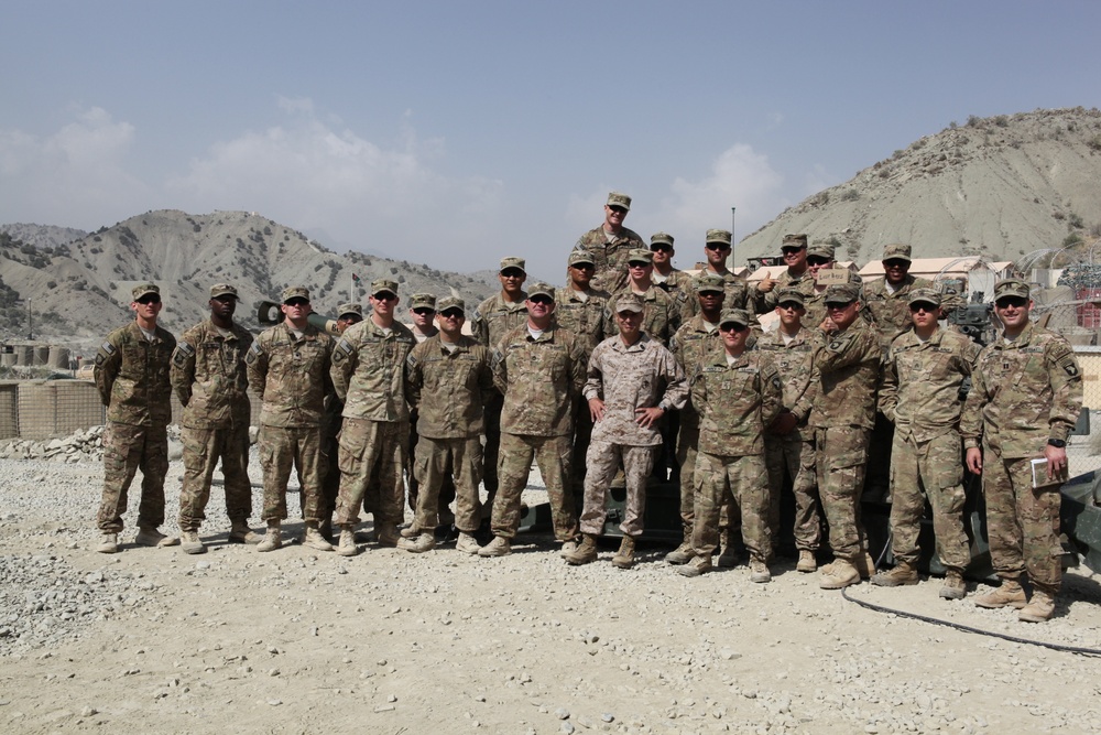 ISAF Senior Enlisted Leader Sgt Maj Booker visits Camp Wilderness