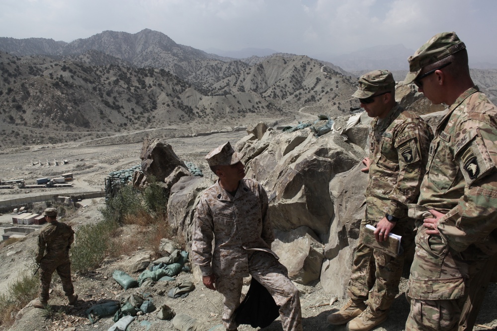 ISAF Senior Enlisted Leader Sgt Maj Booker visits Camp Wilderness