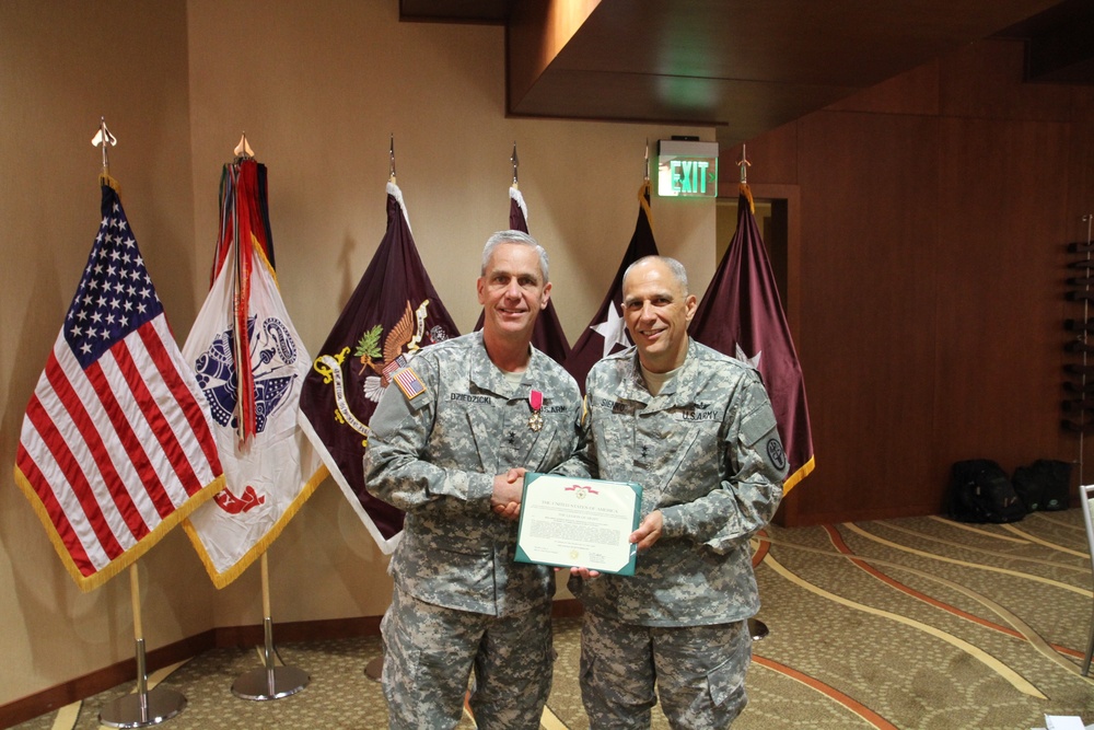 Former deputy commanding general awarded Legion of Merit