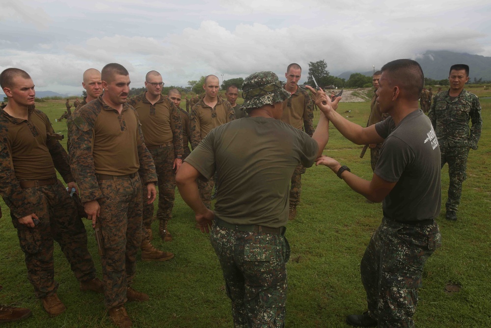 U.S. Marines learn Philippine Marine martial arts techniques