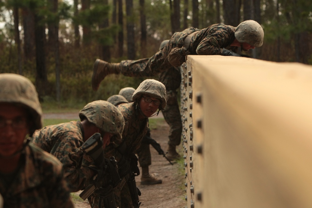 Photo Gallery: Marine recruits maneuver through combat training course on Parris Island