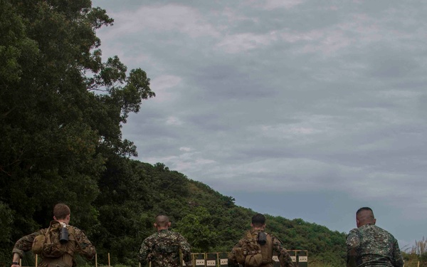 13th MEU Maritime Raid Force Trains Alongside Philippine Marines