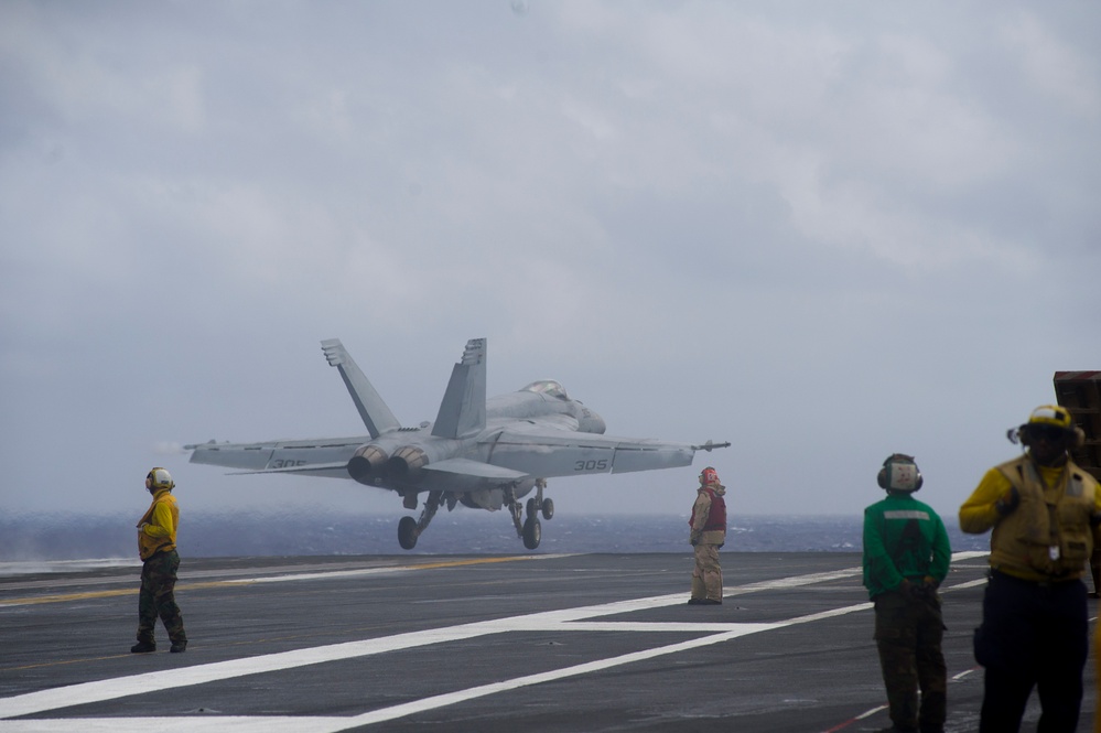 USS George Washington flight operations