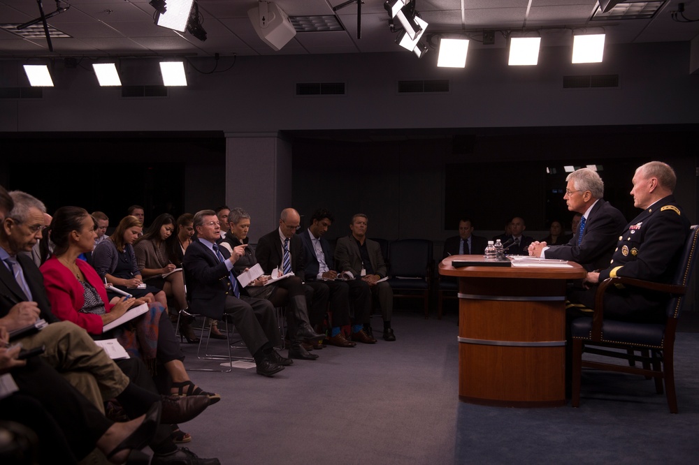 Joint press conference at Pentagon