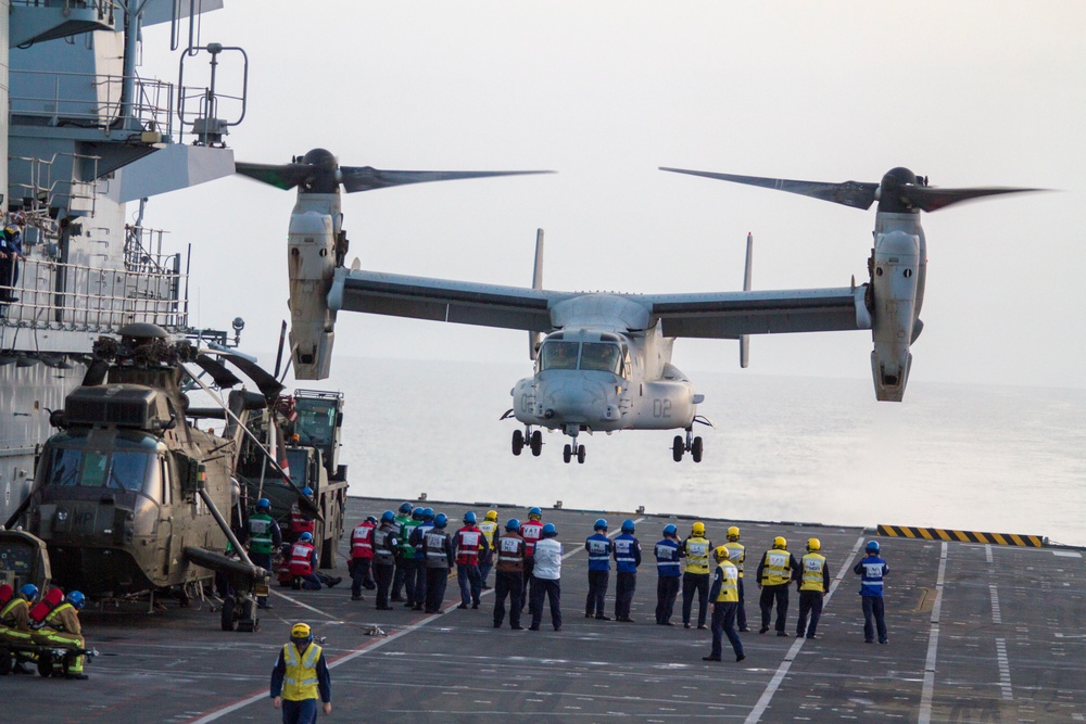 Osprey lands aboard UK vessel