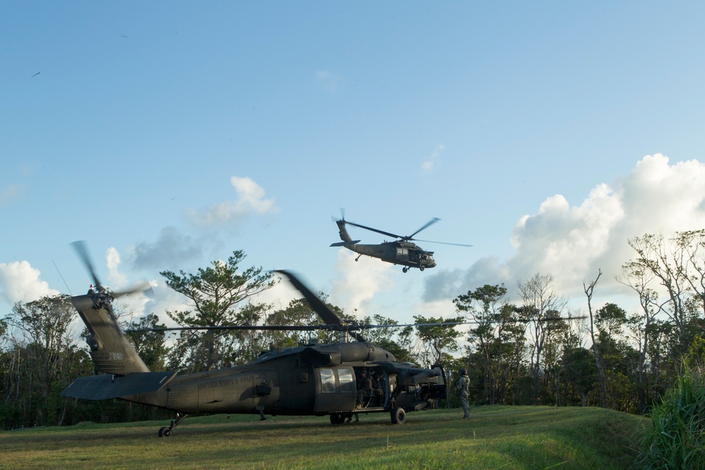 Service members perfect helo-ops during Lejeune II