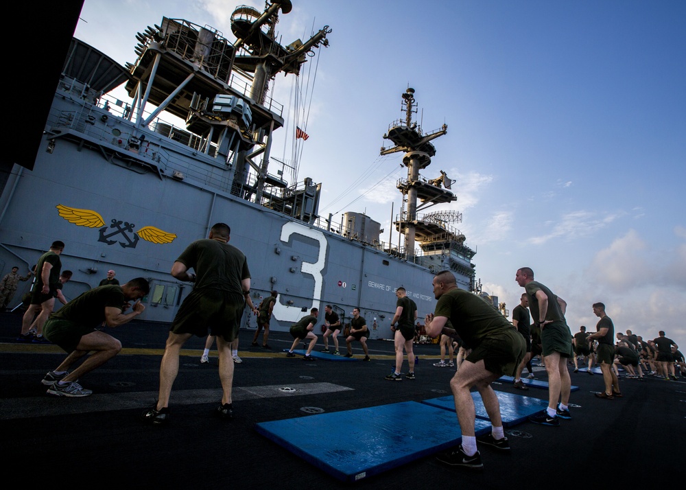 BLT 3/2 Flight Deck Physical Training