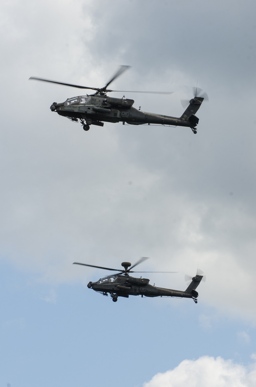 Apaches on line