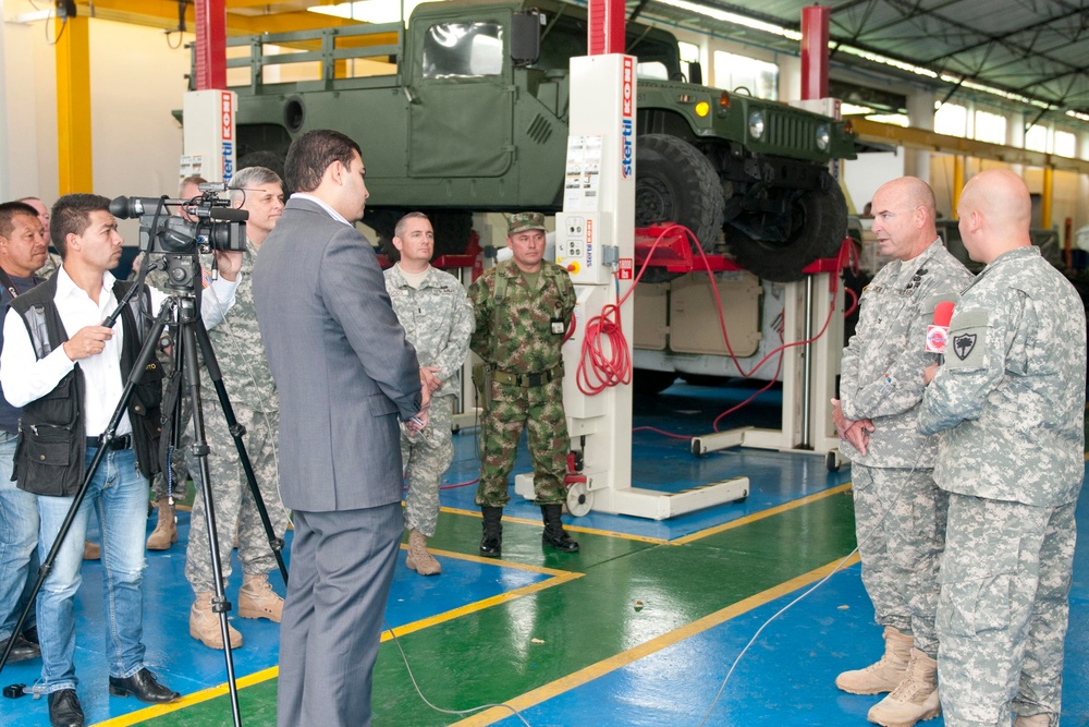 Col. Owens interviewed by Colombian public affairs