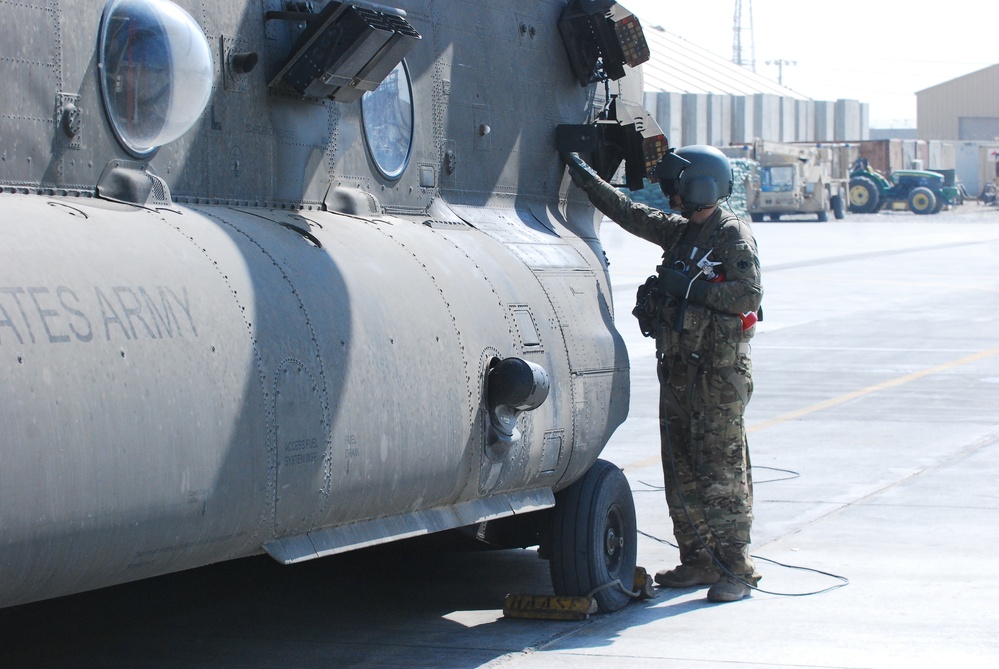 10th Combat Aviation Brigade Chinooks in action