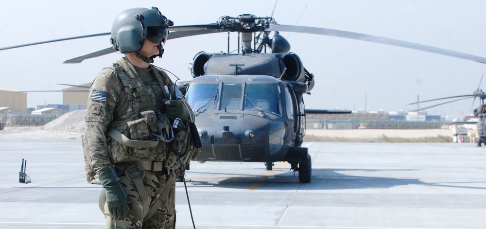 10th Combat Aviation Brigade Chinooks in action