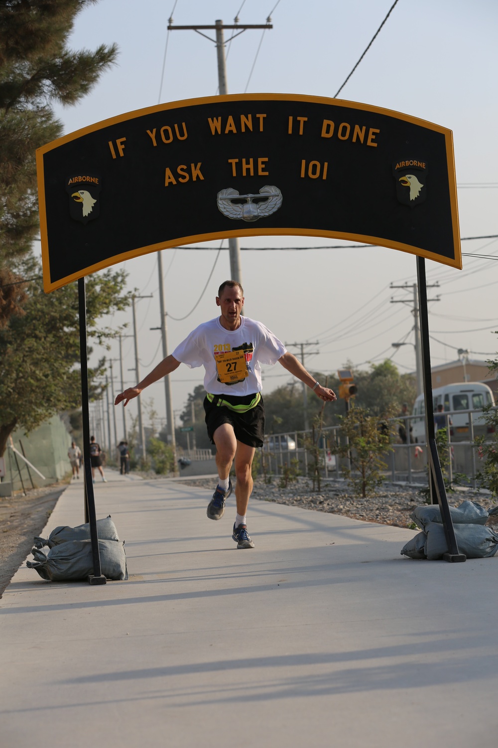 2013 Army 10-Miler shadow run