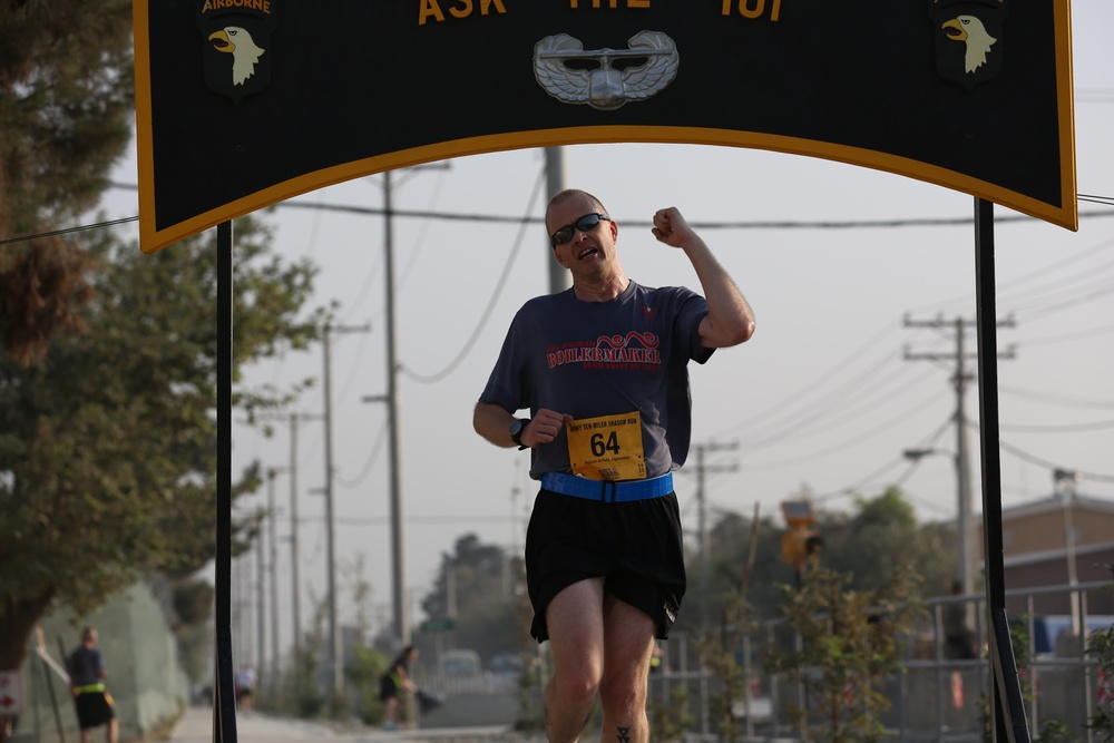 2013 Army 10-Miler shadow run