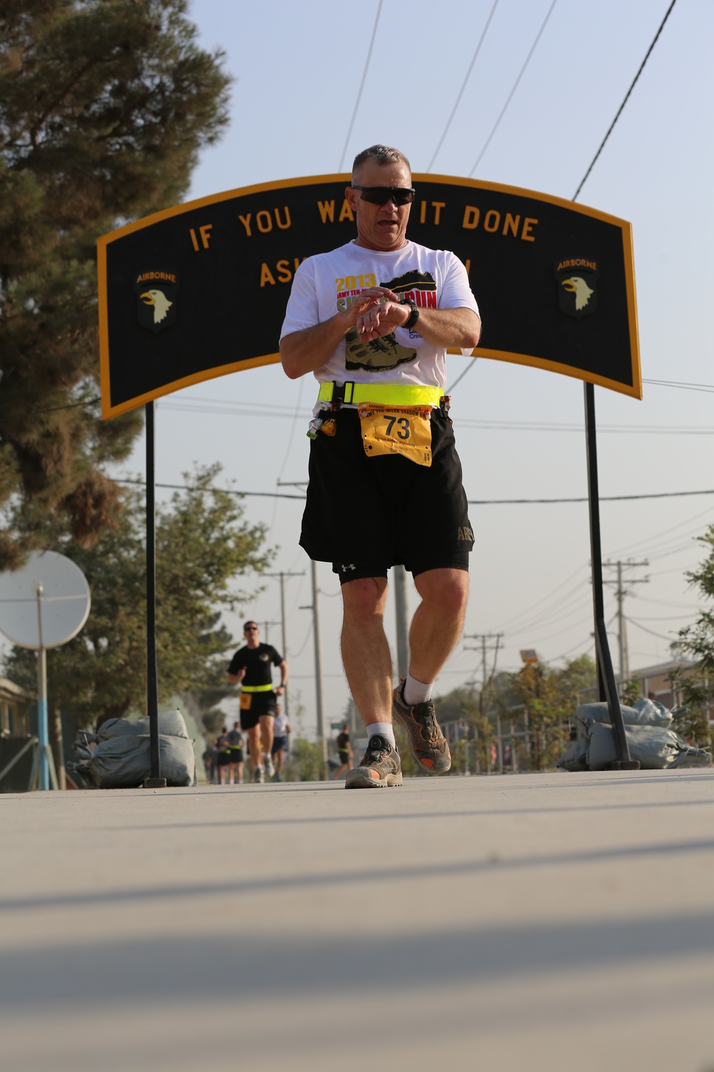 2013 Army 10-Miler shadow run