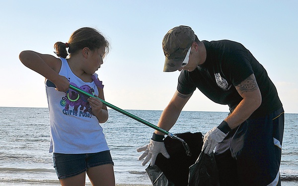 NAS Key West participates in coastal cleanup