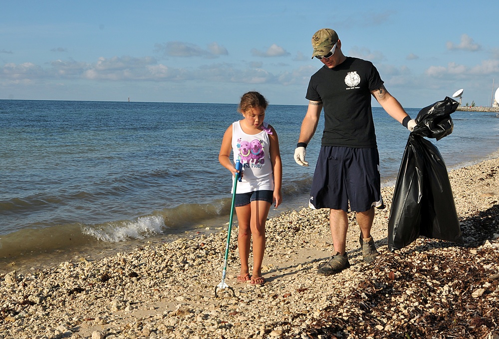 NAS Key West participates in coastal cleanup