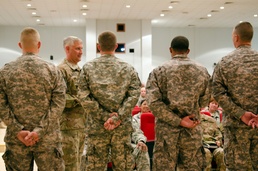 SMA Chandler visits Camp Arifjan, tackles Army’s tough challenges, answers soldier questions