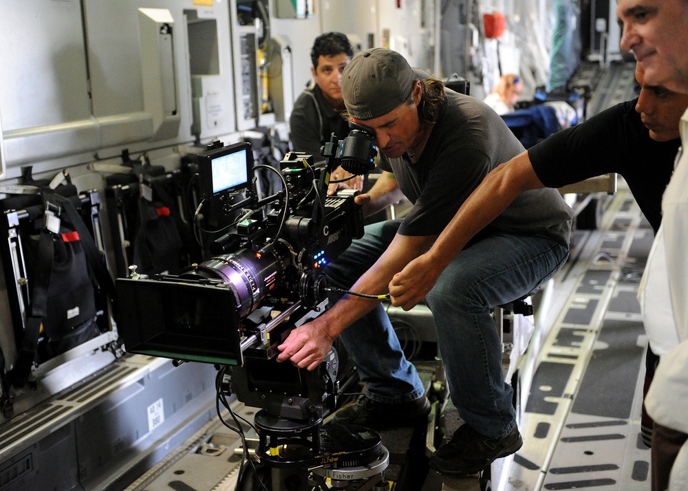 'Hawaii Five-0' films aboard a Hickam C-17