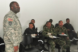 SCNG trains Colombians on NVGs