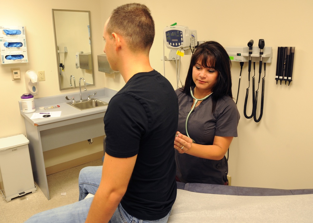 Family medicine offers later appointments
