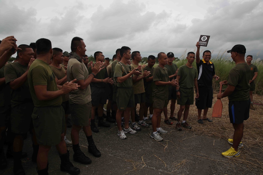 U.S. and Philippine Marines celebrate PHIBLEX 14 during Warrior Night