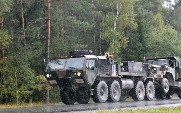 ‘First in Support’ soldiers get hands on during Wheeled Vehicle Recovery Course