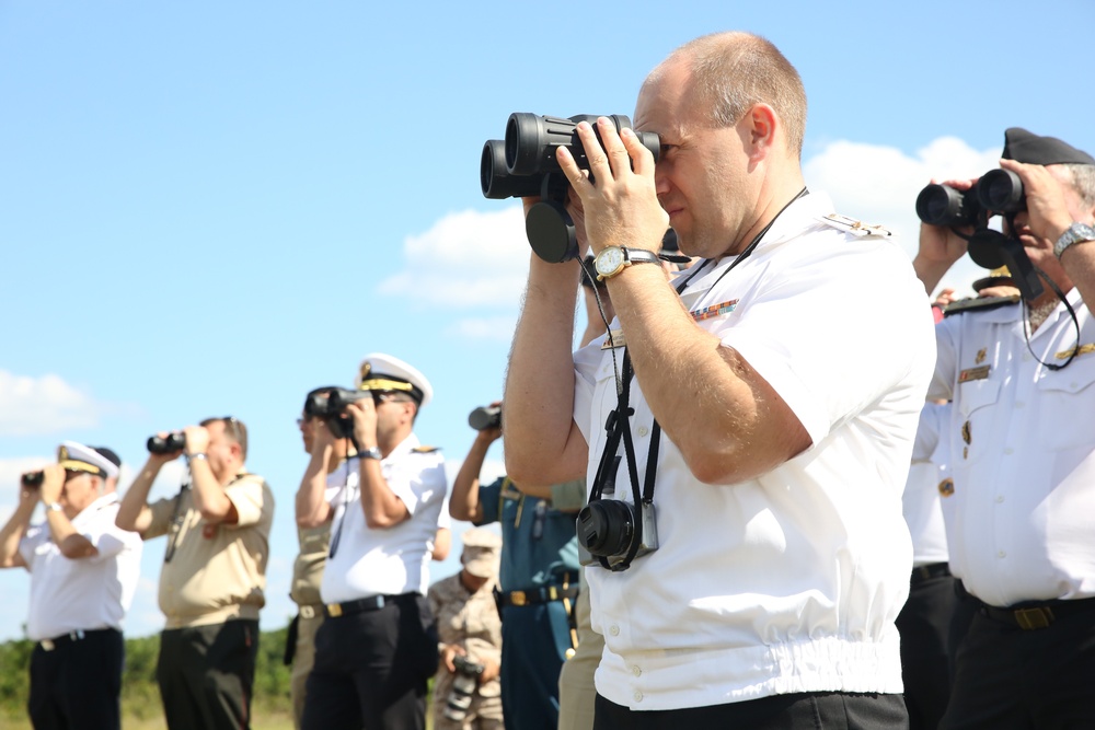 Foreign naval attaché’s visit Camp Lejeune