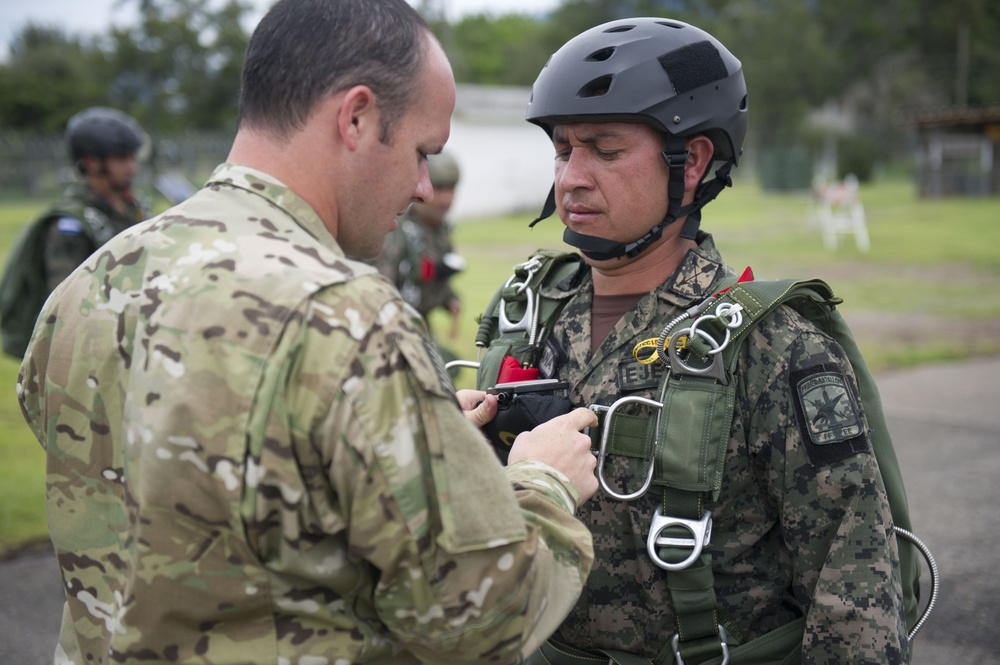 Honduran/American halo jump