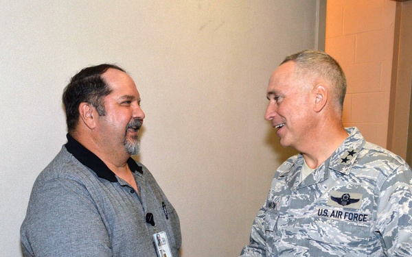 EC commander visits Pope AAF