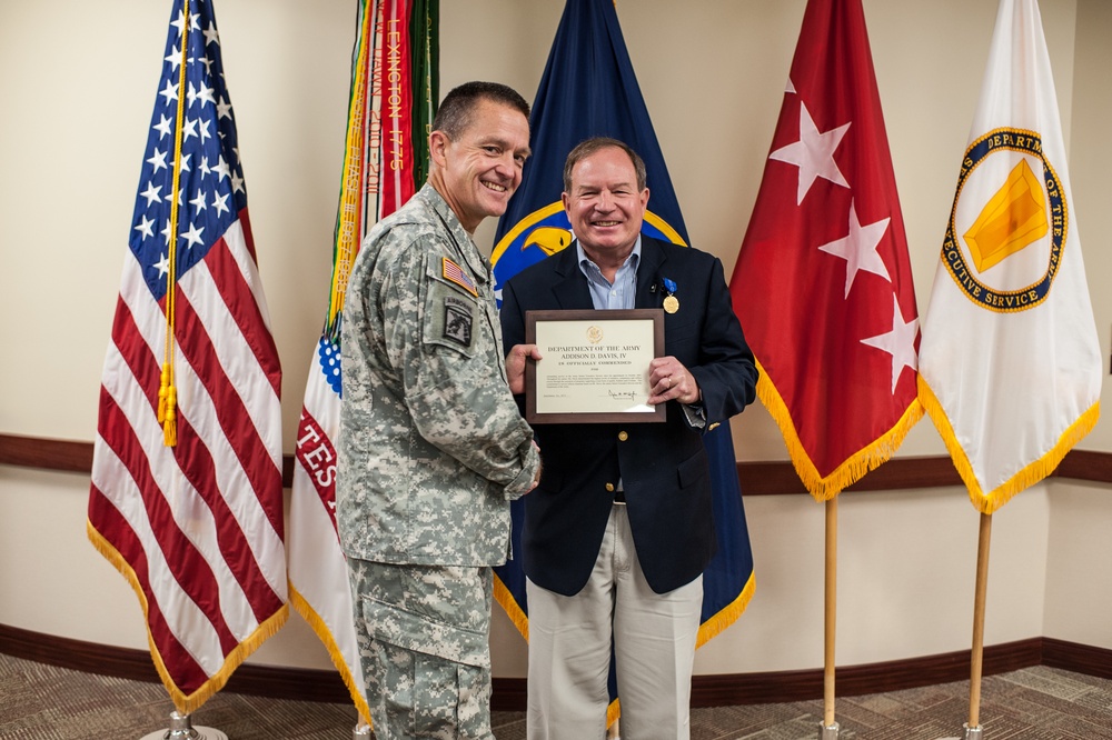 Davis receives Army's highest civilian award