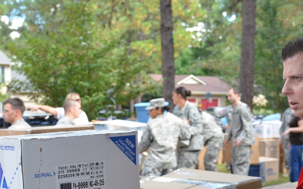 Community comes together to help terminally ill soldier