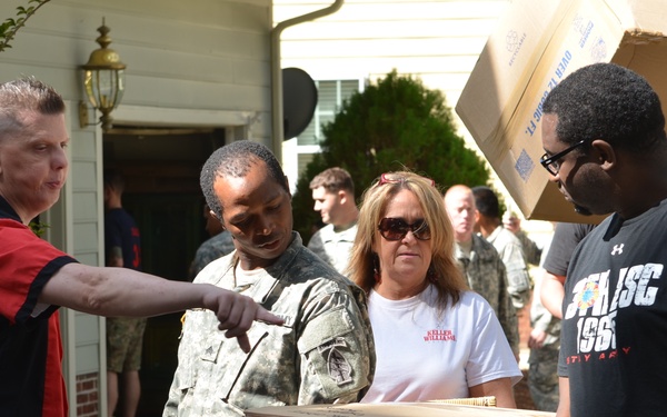 Community comes together to help terminally ill soldier